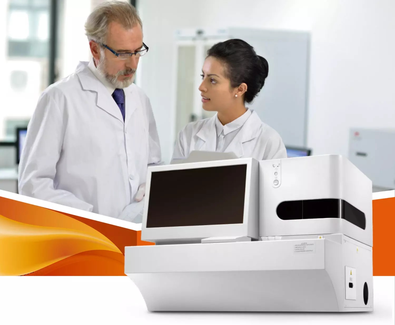 Máy phân tích phân hoàn toàn tự động với công nghệ đo lường bằng kính hiển vi tự động + Phương pháp hóa miễn dịch; Công suất ≥ 90 Test / giờ